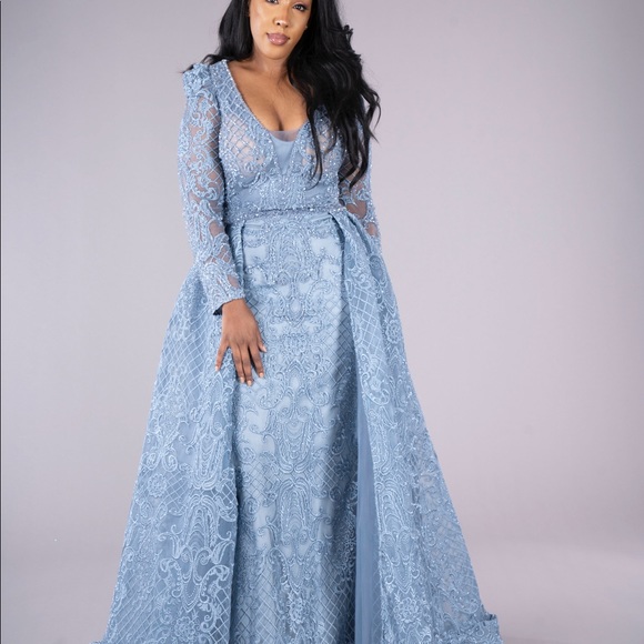 Ameera Evening Gown. - Picture 5 of 8